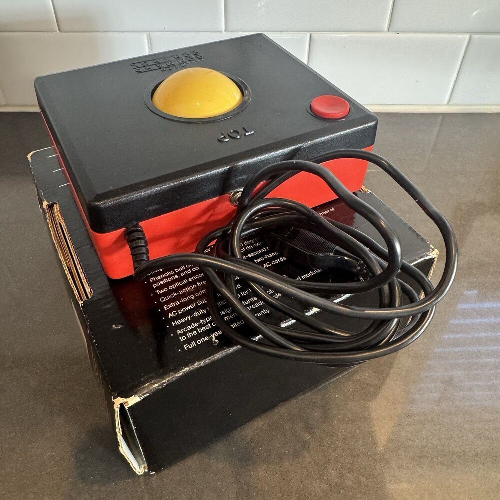 Wico Command Control Joystick w/ Box -Atari 400 800 & Commodore VIC-20 / 75-4560 - Picture 6 of 9